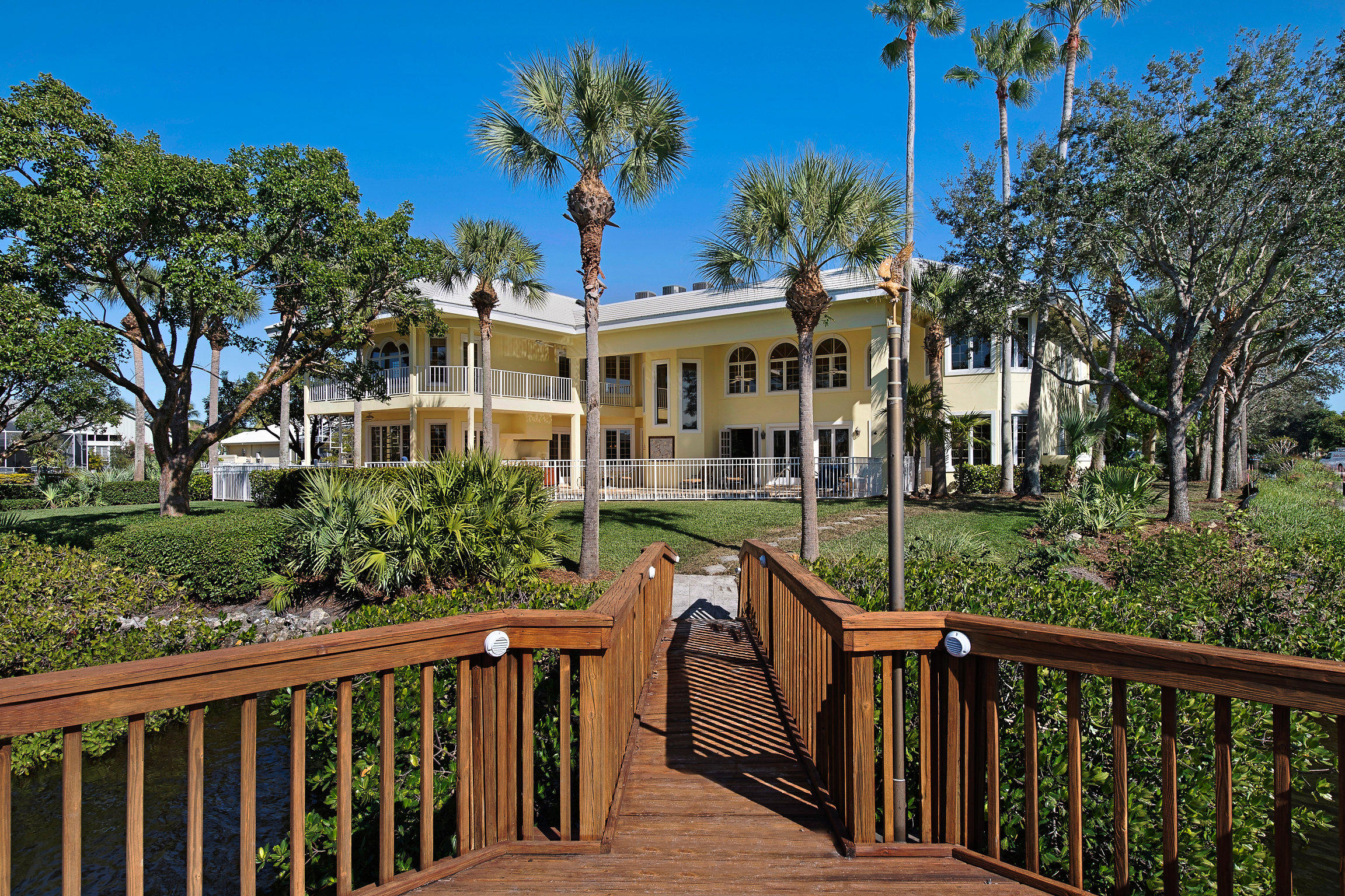 8818 Southeast Riverfront Terrace Tequesta, FL 33469 - Photo 37 of 39 8818-SE-Riverfront-Terra-Jupiter_D852574