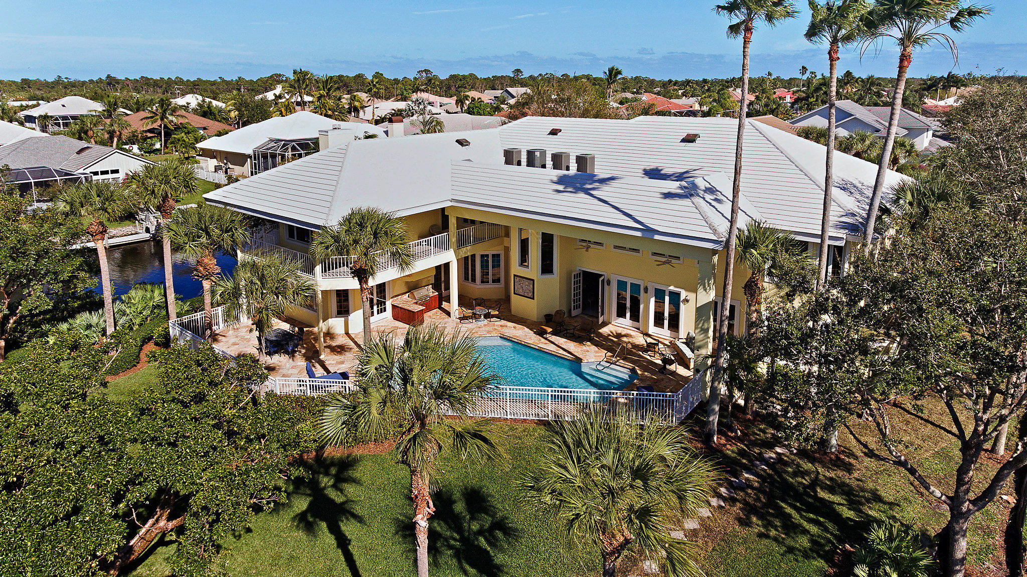 8818 Southeast Riverfront Terrace Tequesta, FL 33469 - Photo 6 of 39 8818-SE-Riverfront-Terra-JupiterDJI_0074