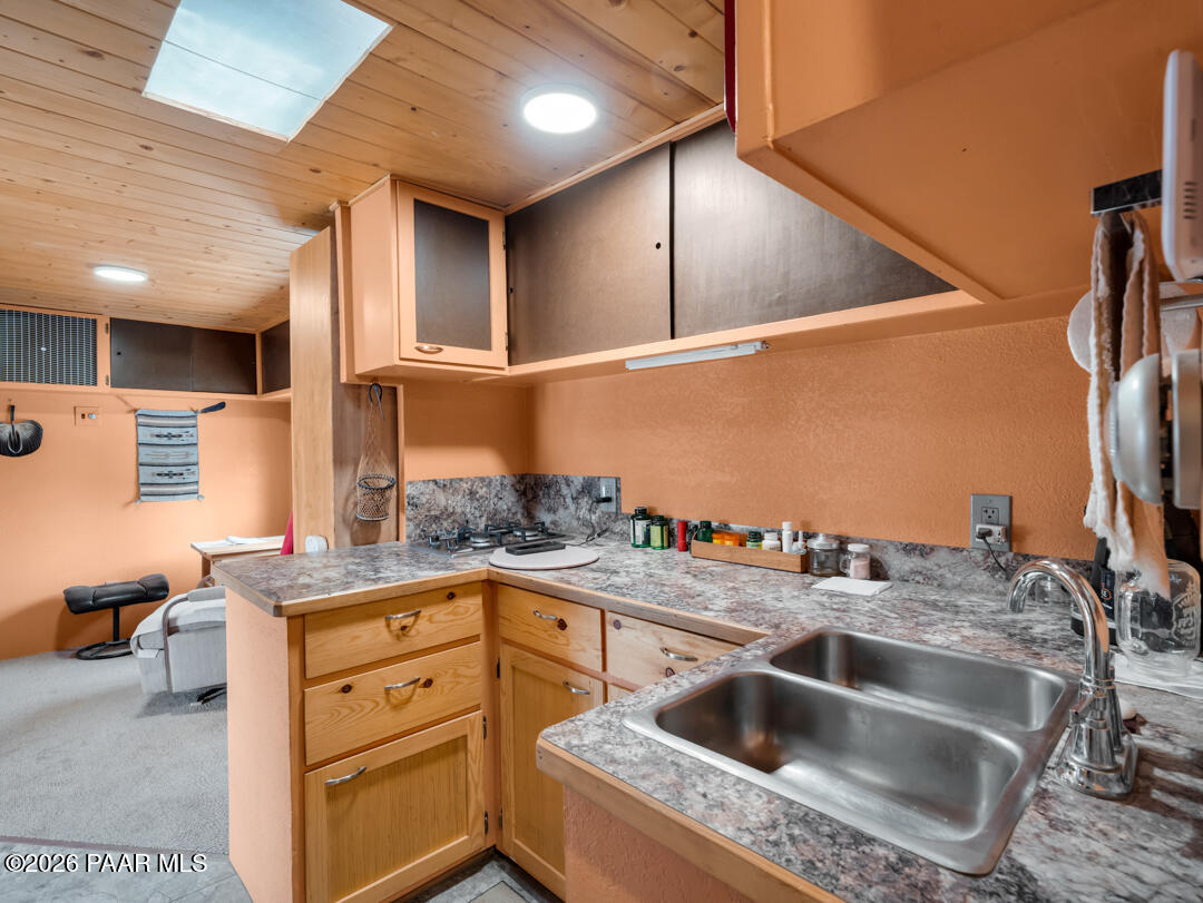 857 Java Drive Ash Fork, AZ 86320 - Photo 11 of 40 Kitchen