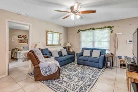 $300,000 | 1113 Ash Drive, Marble Falls, TX 78654