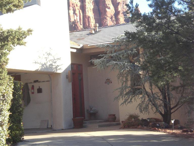 385 Fox Road Sedona, AZ 86336 - Photo 1 of 16 Primary Photo