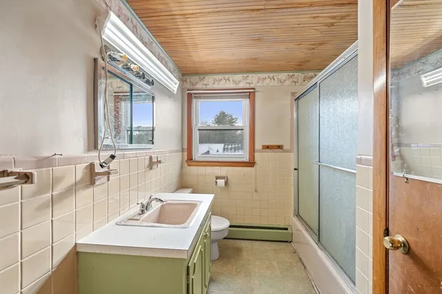 $449,900 | 49 Jane Avenue, Fitchburg, MA 01420