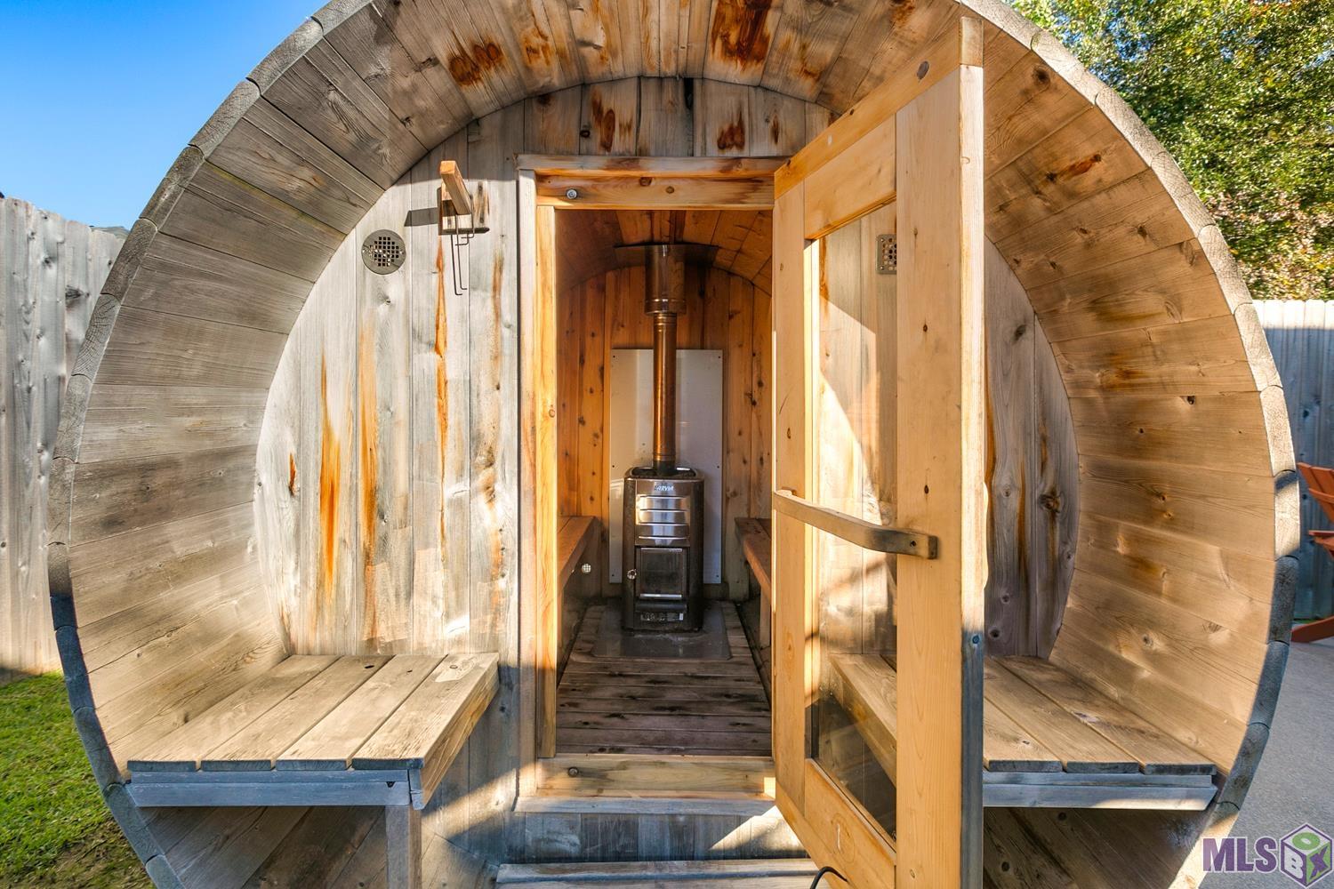 17330 Rabbit Rush Avenue Prairieville, LA 70769 - Photo 27 of 33 Sauna