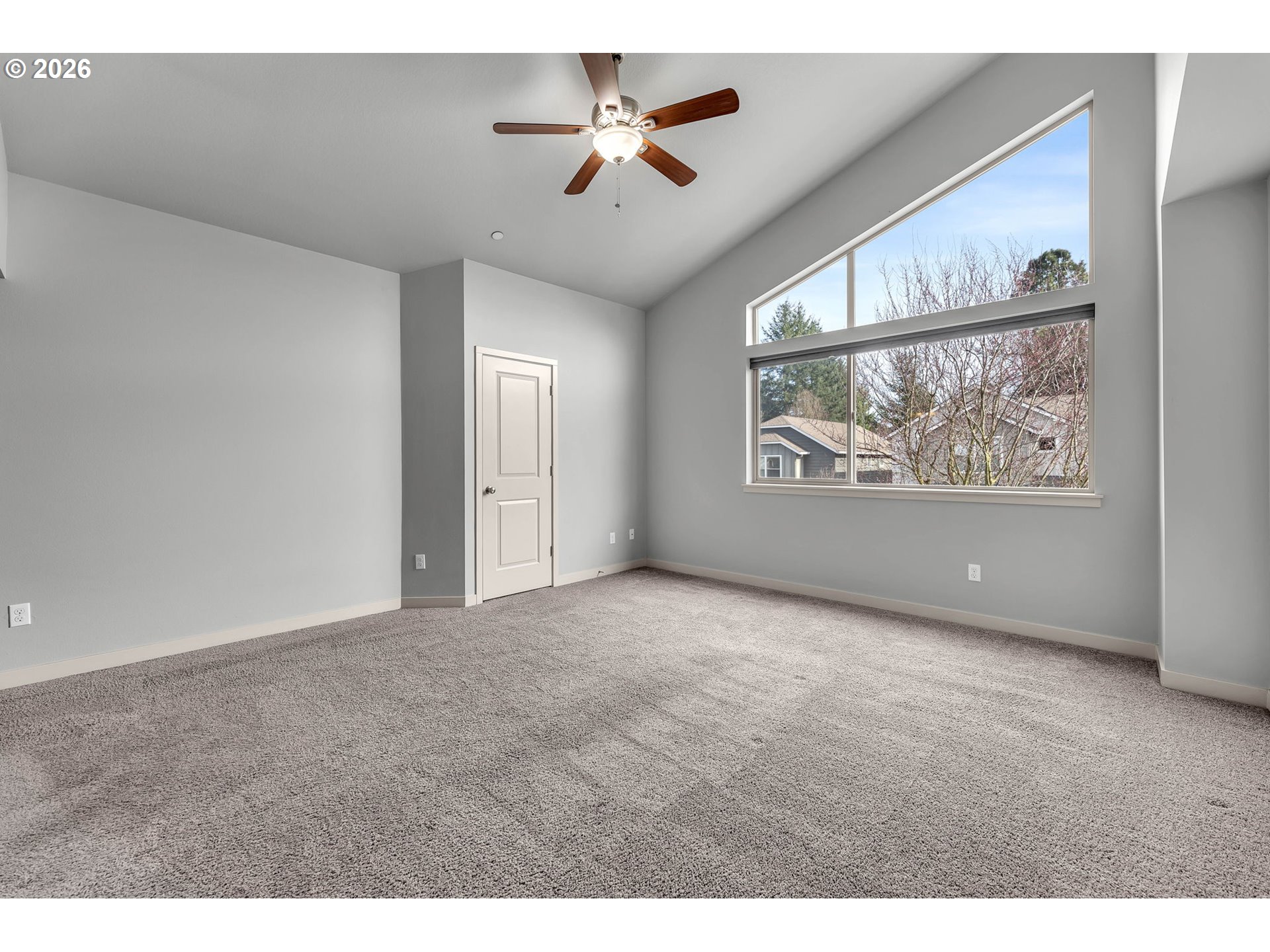 179 North 44th Place Ridgefield, WA 98642 - Photo 22 of 40 Primary Bedroom
