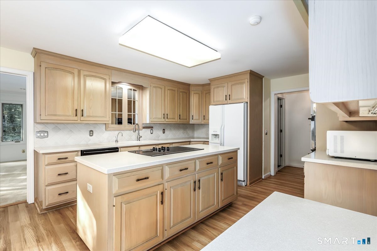 17 Herman Lane Easton, CT 06612 - Photo 13 of 40