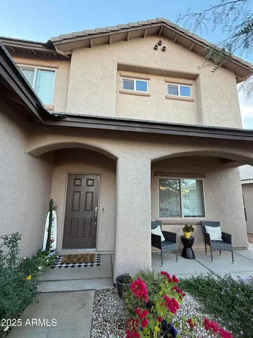 a house view with a outdoor space
