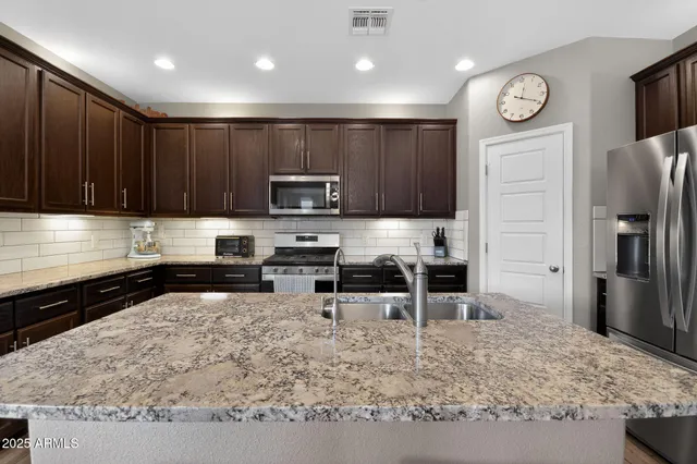 $460,000 | 3530 Rhapsody Drive, Sierra Vista, AZ 85650