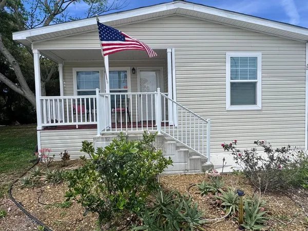 $109,900 | 366 Whippoorwill Circle, Fort Pierce, FL 34982