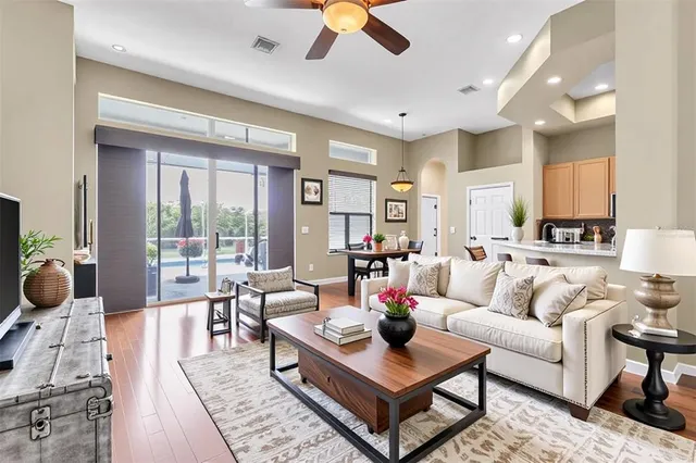 $589,900 | 2323 Tarragon Lane, Trinity, FL 34655