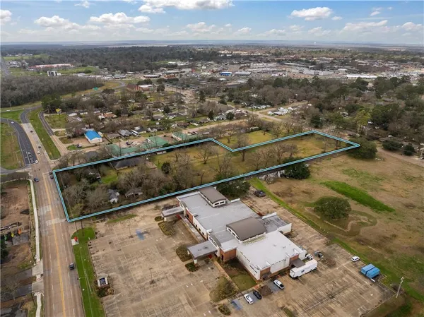 $675,000 | 0 Masonic Drive, Alexandria, LA 71301