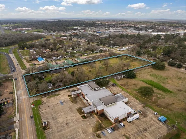 $675,000 | 0 Masonic Drive, Alexandria, LA 71301