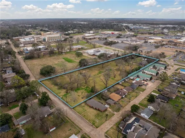 $675,000 | 0 Masonic Drive, Alexandria, LA 71301