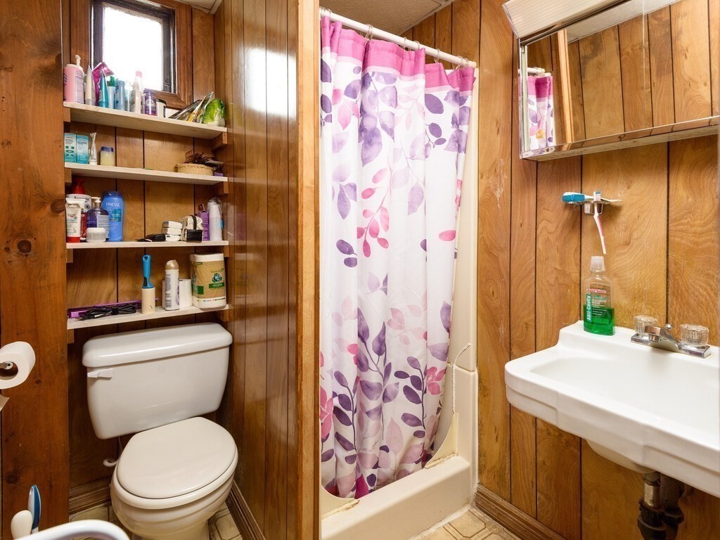 4 Spring Street Webster, MA 01570 - Photo 31 of 42 Gallery Image 31
