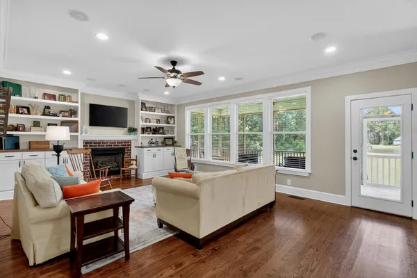 $915,000 | 1114 Plantation Overlook Drive, Moncks Corner, SC 29461