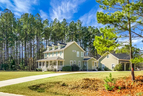 $915,000 | 1114 Plantation Overlook Drive, Moncks Corner, SC 29461