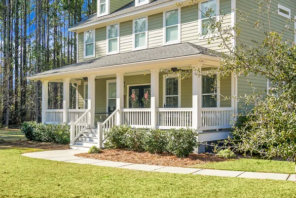 $915,000 | 1114 Plantation Overlook Drive, Moncks Corner, SC 29461