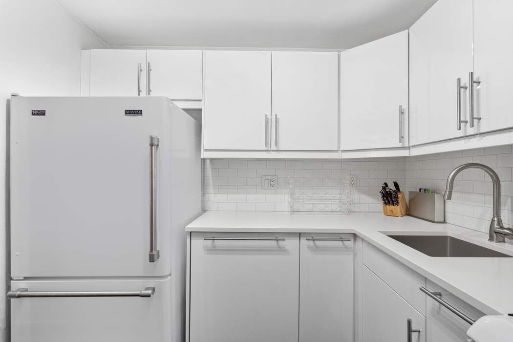 111 East 36th Street, Unit 5AB Manhattan, NY 10016 - Photo 8 of 23