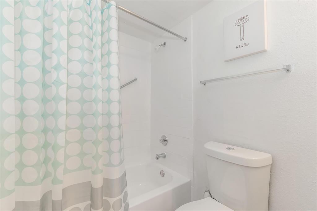 305 West Baker Road, Unit 1414 Baytown, TX 77521 - Photo 12 of 18 Receive One Month Free when you look and lease within 48 hours.