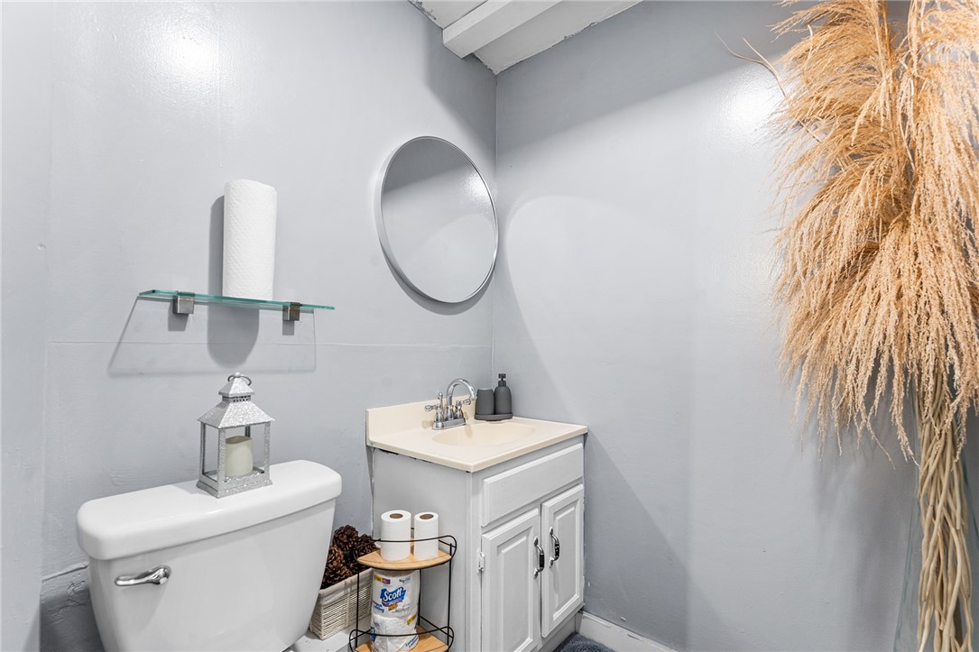 1605 Main Street West Warwick, RI 02893 - Photo 22 of 34