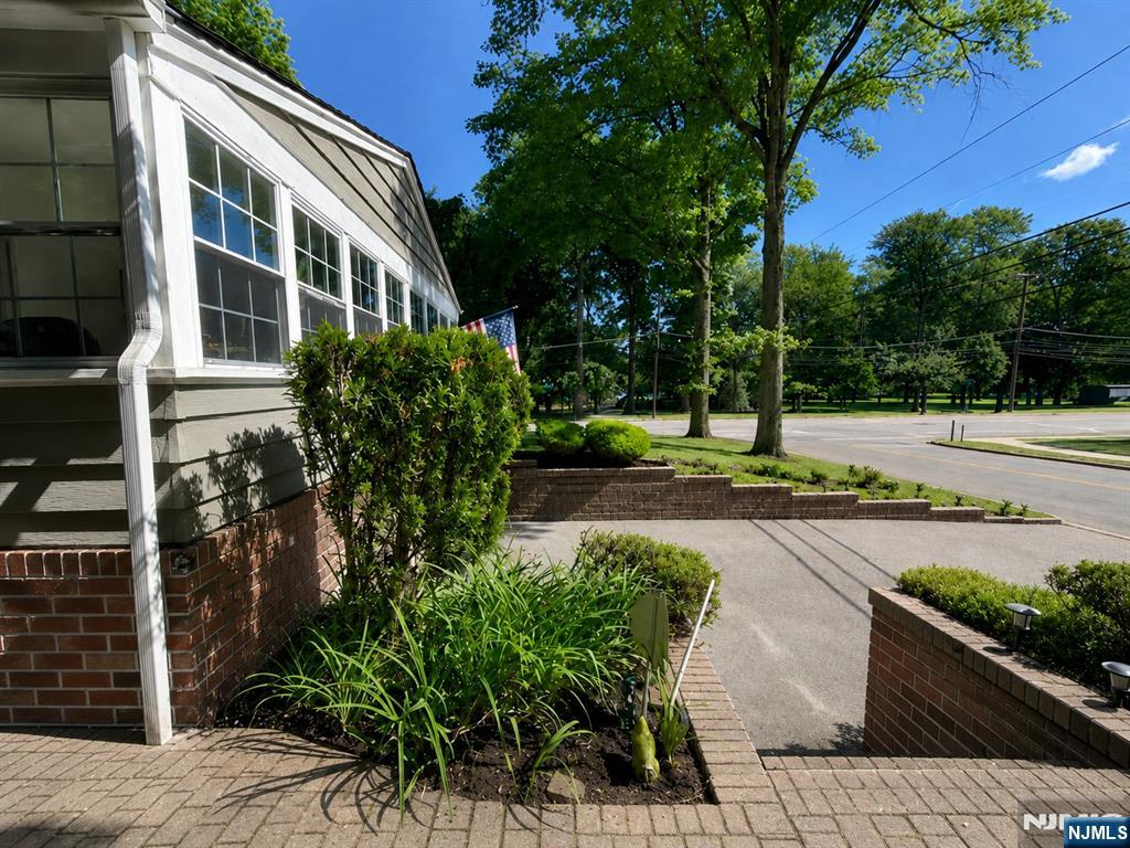 72 Foster Road Tenafly, NJ 07670 - Photo 22 of 22 Gallery Image 22