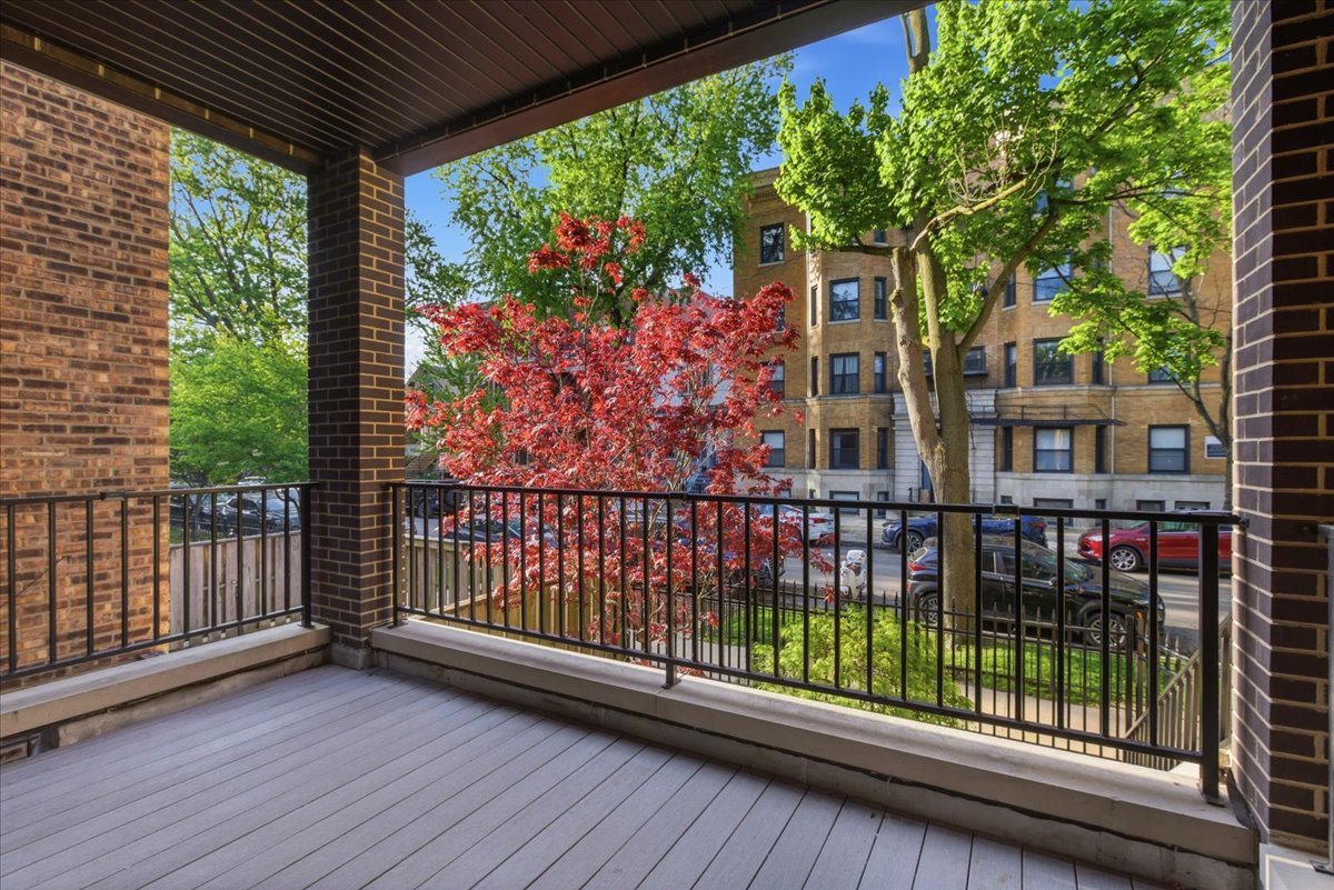 850 West Lill Avenue, Unit 1 Chicago, IL 60614 - Photo 4 of 23