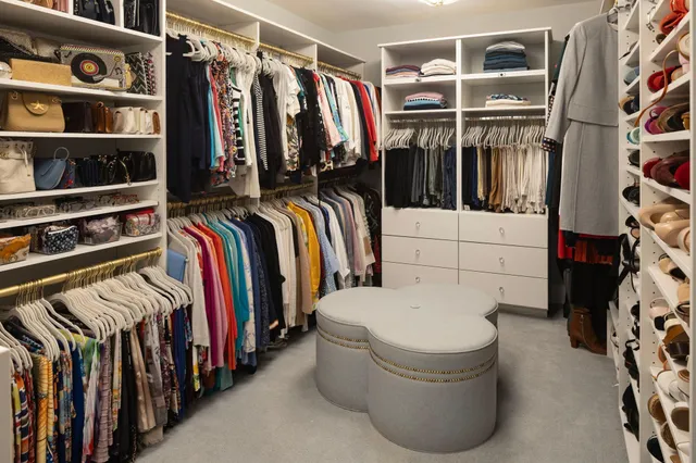 $3,895,000 | 4415 East Lake Harriet Parkway, Minneapolis, MN 55419