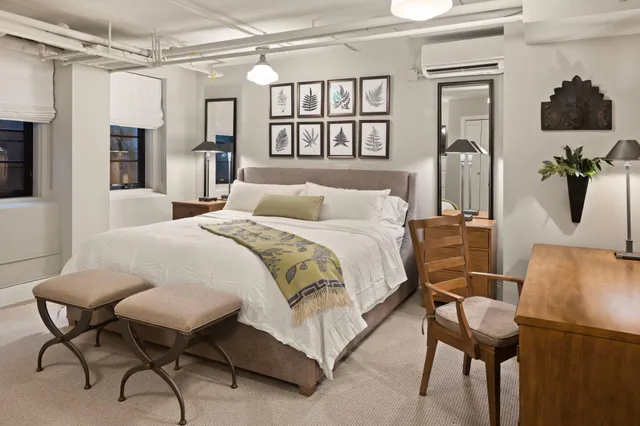 $3,895,000 | 4415 East Lake Harriet Parkway, Minneapolis, MN 55419