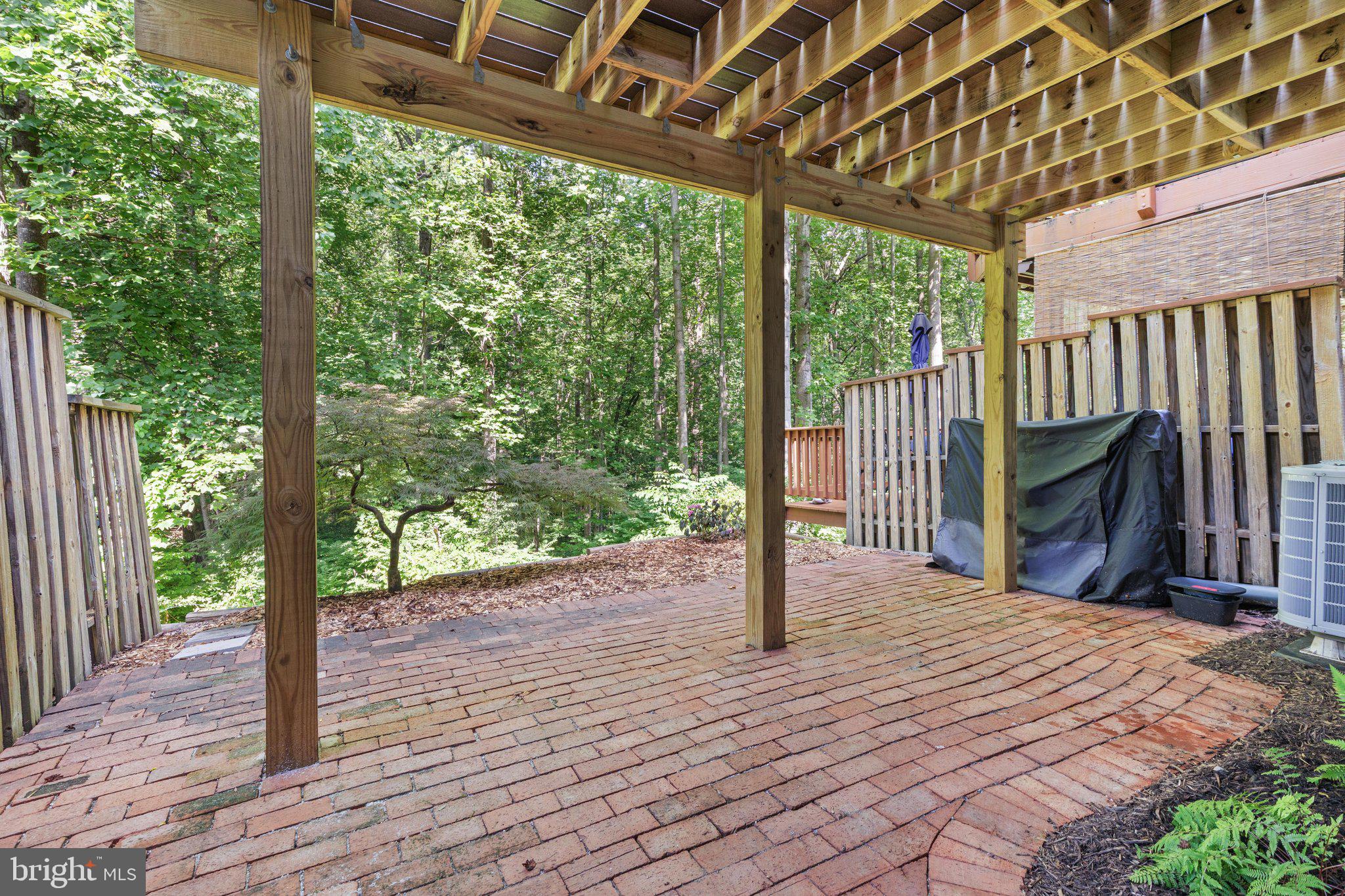 10927 Harpers Square Court Reston, VA 20191 - Photo 35 of 43 2E6A2711_10927 Harpers Square Ct - Absolute Altitu
