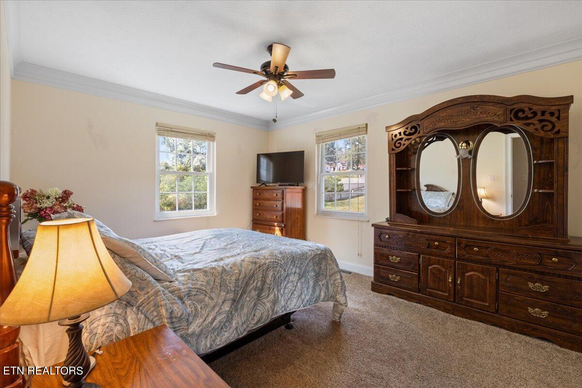 1328 Oak Ridge Highway Clinton, TN 37716 - Photo 14 of 25 BAD32D59-67F4-4CD3-890F-435EE3BFFCCC