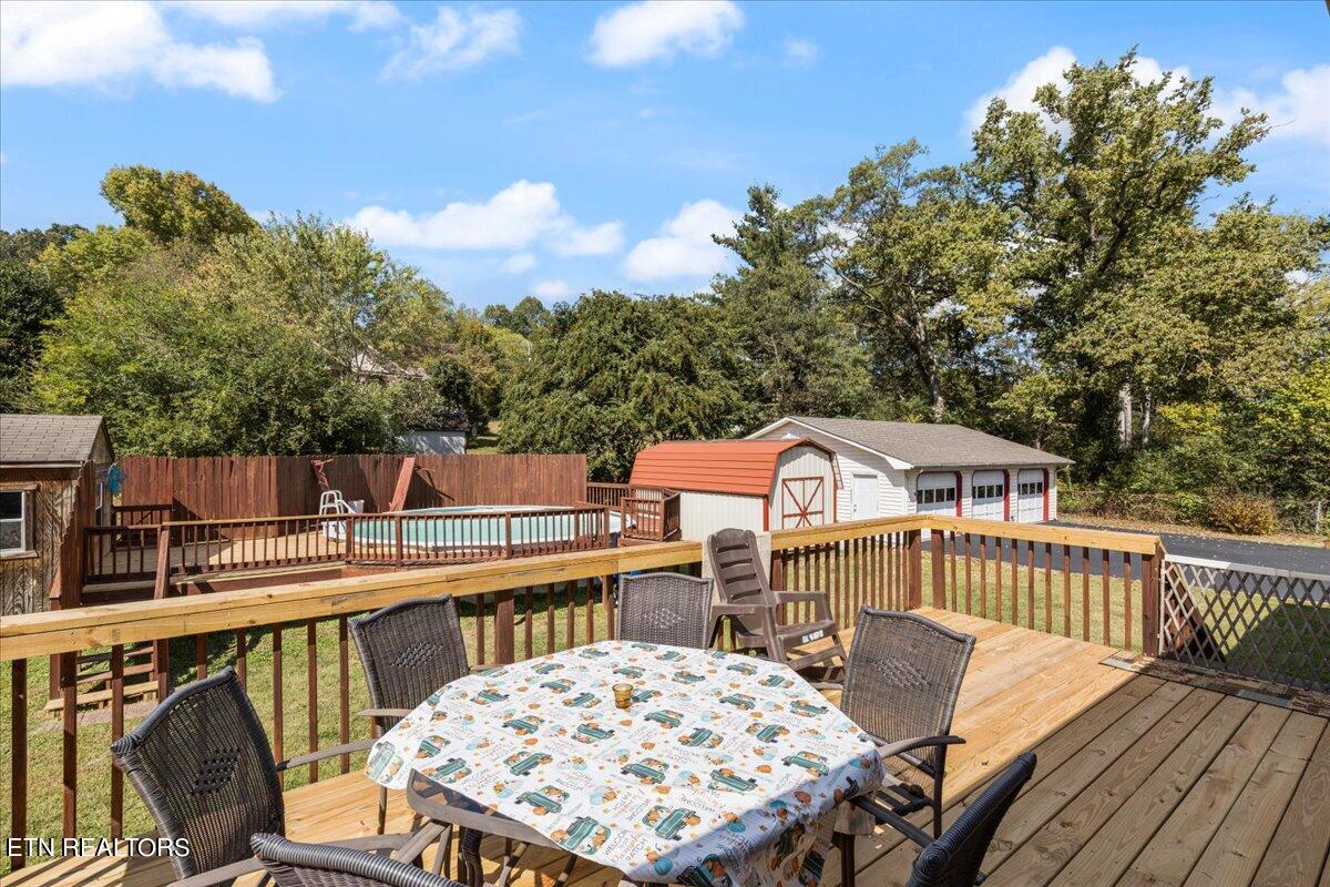 1328 Oak Ridge Highway Clinton, TN 37716 - Photo 20 of 25 52B40DD1-B513-4009-B7D8-4765B0F872B6