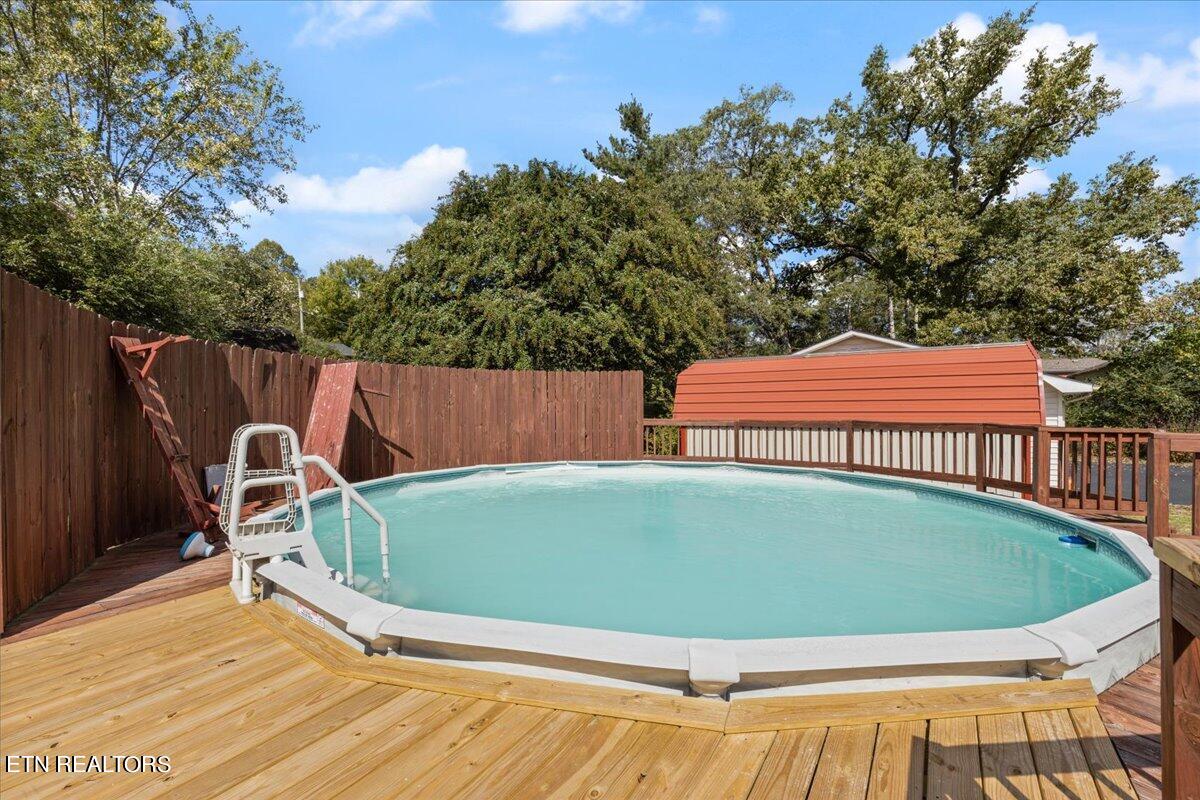 1328 Oak Ridge Highway Clinton, TN 37716 - Photo 22 of 25 66EA34A3-54B8-4936-9F8D-52CAD748323B