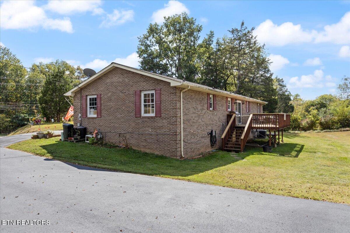 1328 Oak Ridge Highway Clinton, TN 37716 - Photo 24 of 25 BD35A057-AF4D-4B0B-9660-4A427AA6EB23