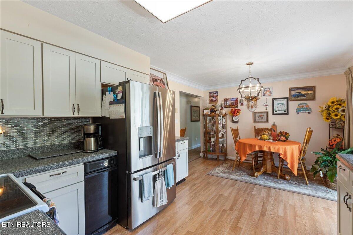 1328 Oak Ridge Highway Clinton, TN 37716 - Photo 10 of 25 C1B77676-01AD-41CB-8A3A-03AF84A373FB