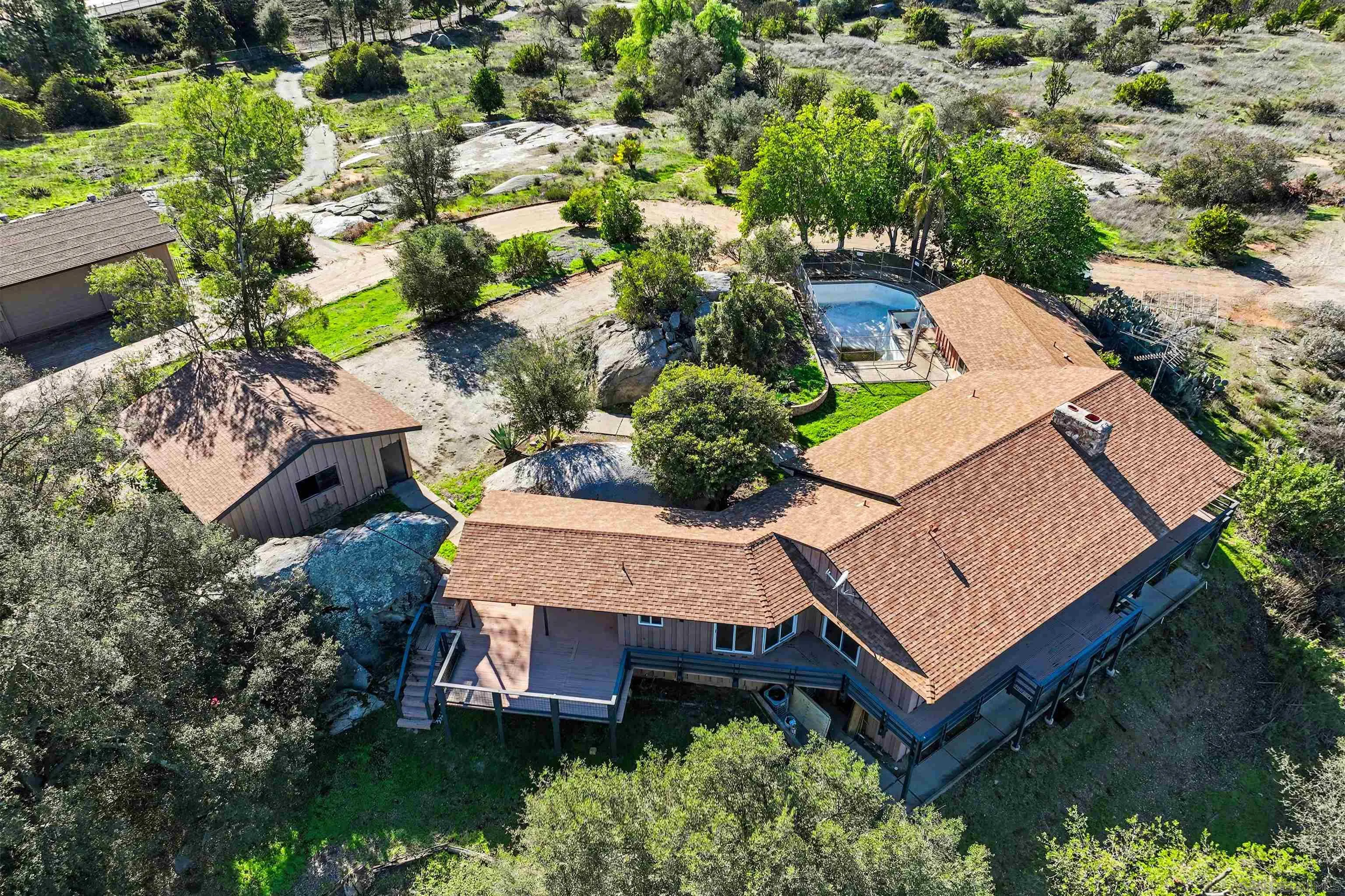 27608 Cobb Lane Valley Center, CA 92082 - Photo 22 of 34