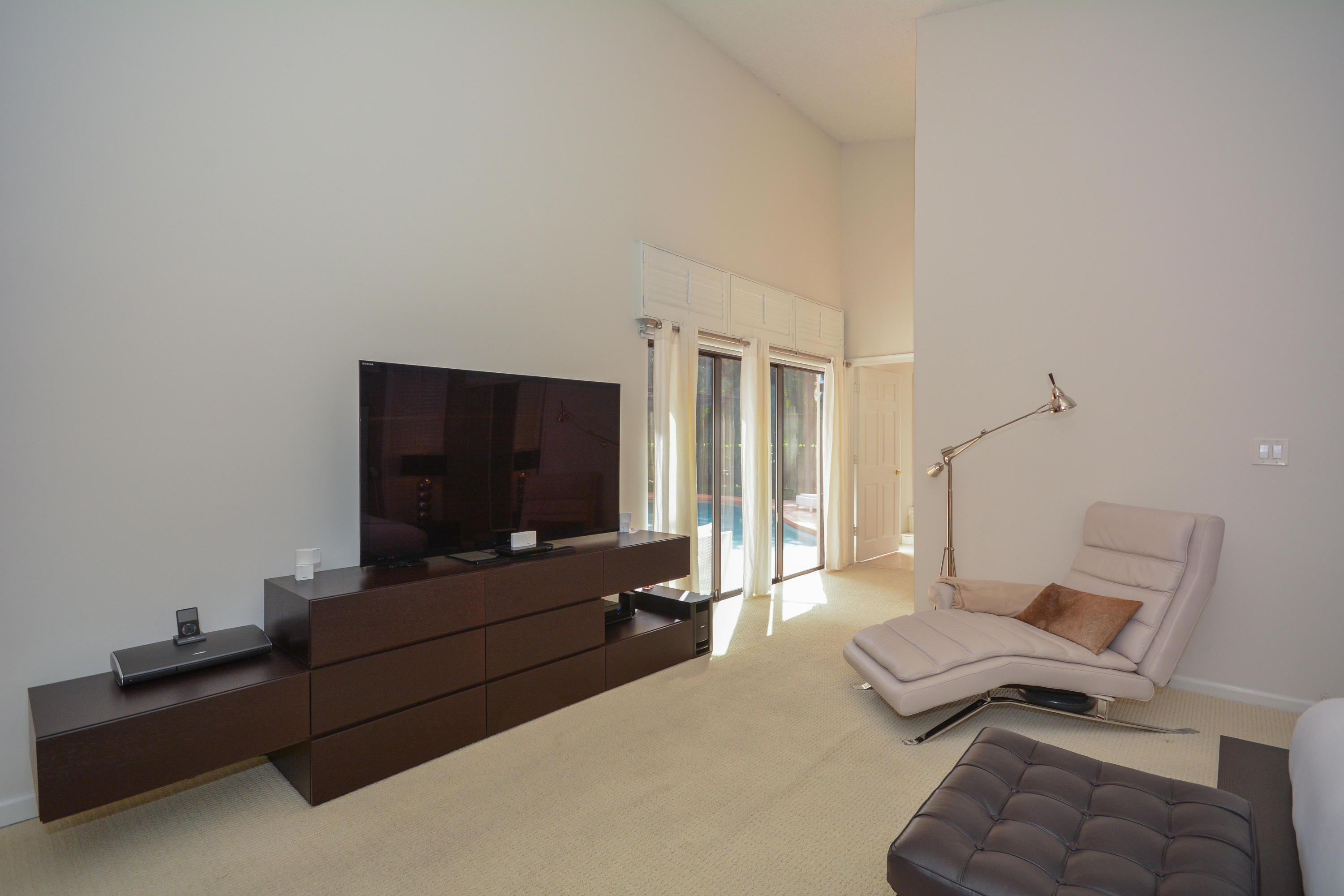 4400 Northwest 25th Way Boca Raton, FL 33434 - Photo 14 of 38 4400 NW 25th Way_Dustin Berk_14