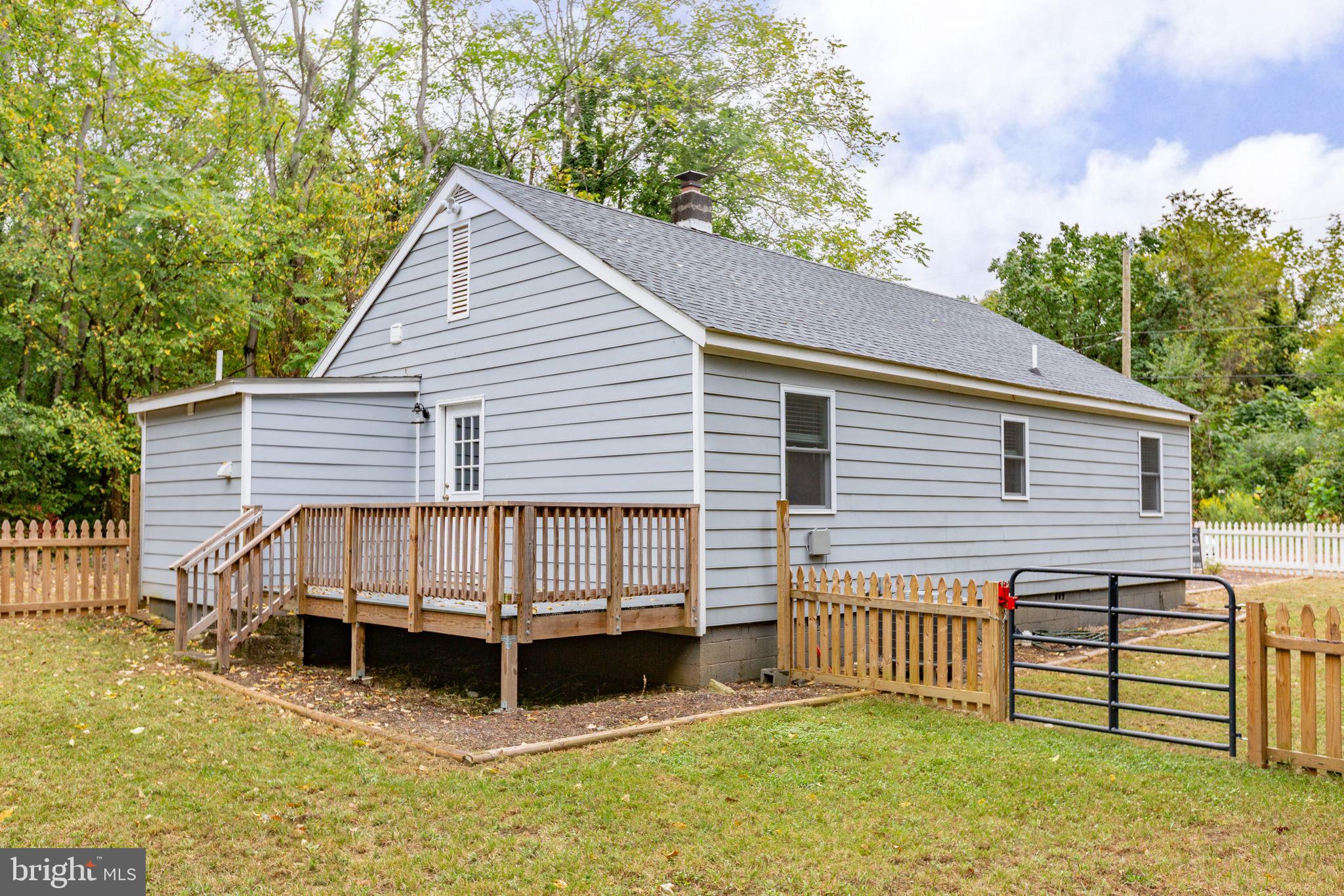 16 Enola Road Fredericksburg, VA 22405 - Photo 37 of 42 Gallery Image 37