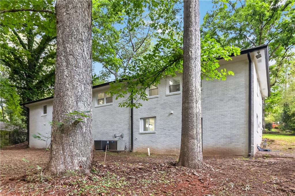1539 Rockingway Drive Southwest Marietta, GA 30008 - Photo 32 of 34 Gallery Image 32