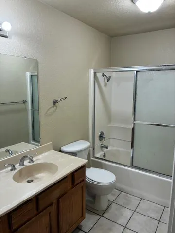 $165,000 | 2881 Huntington Boulevard, Unit 150, Fresno, CA 93721