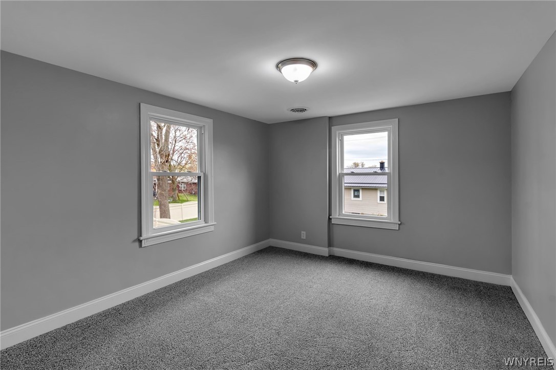 4695 Lake Shore Road Hamburg, NY 14075 - Photo 29 of 41