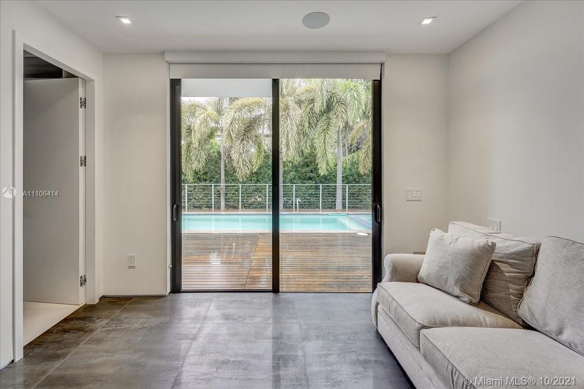 2125 North Bay Road Miami Beach, FL 33140 - Photo 38 of 71