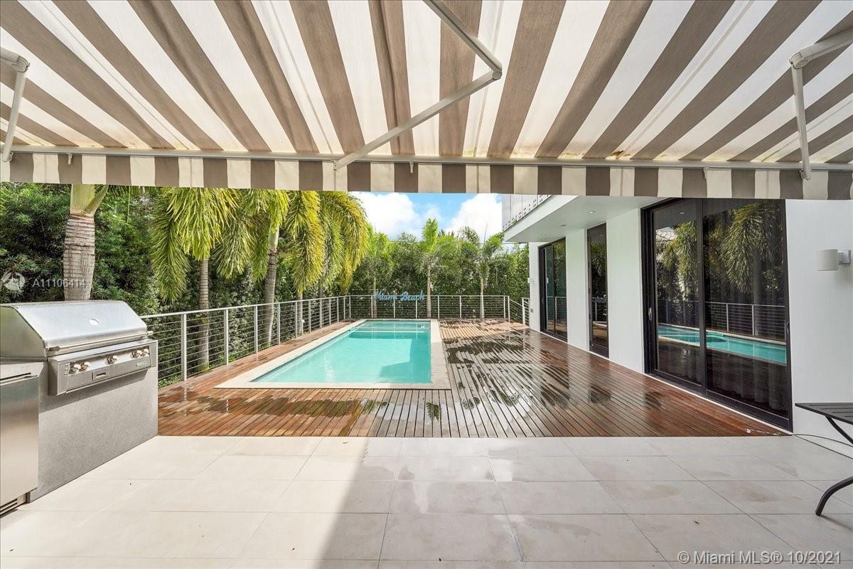 2125 North Bay Road Miami Beach, FL 33140 - Photo 4 of 71
