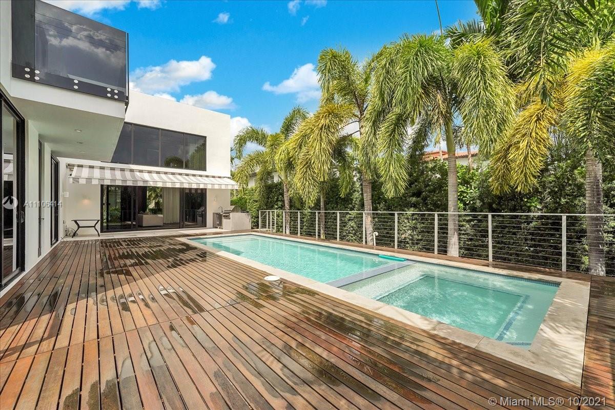 2125 North Bay Road Miami Beach, FL 33140 - Photo 61 of 71