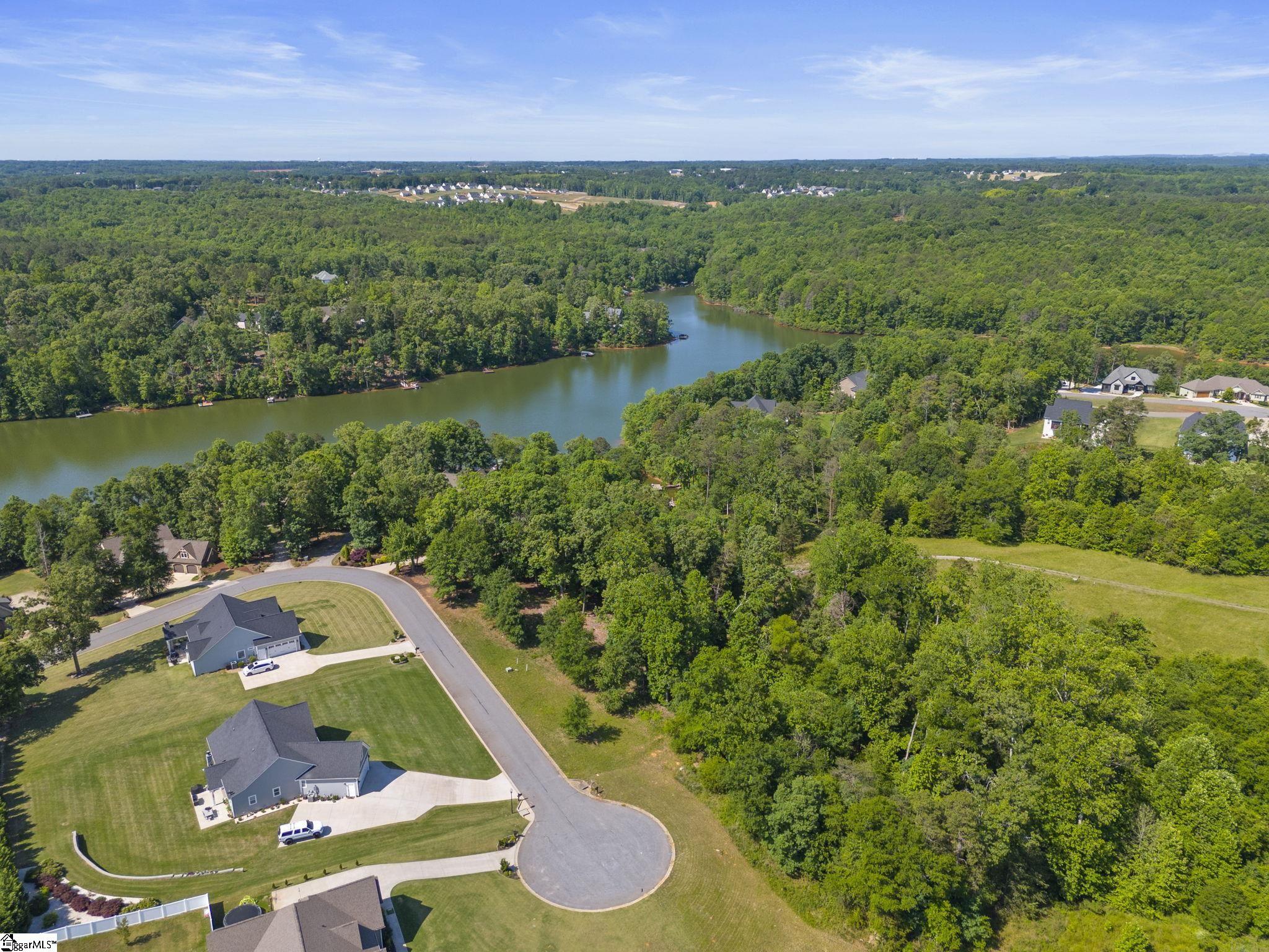 795 East Ridge Water Drive Chesnee, SC 29323 - Photo 10 of 16