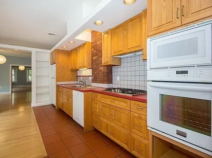 $3,250,000 | 42 Fayette Street, Cambridge, MA 02139