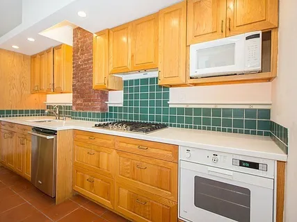 $3,250,000 | 42 Fayette Street, Cambridge, MA 02139