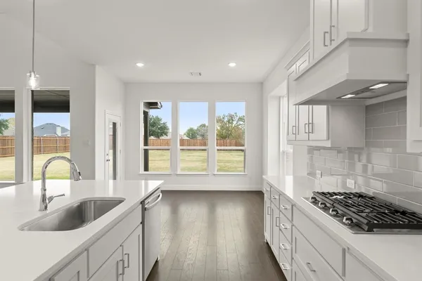 $559,999 | 403 Heritage Hill Drive, Forney, TX 75126