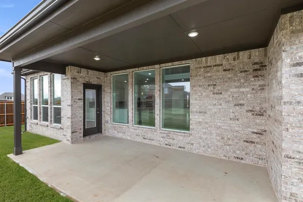 $559,999 | 403 Heritage Hill Drive, Forney, TX 75126