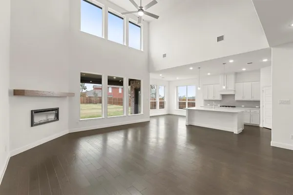 $559,999 | 403 Heritage Hill Drive, Forney, TX 75126