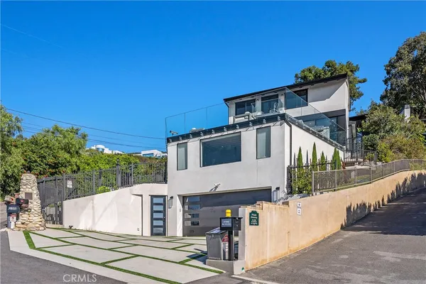 $5,450,000 | 31502 Mar Vista Avenue, Laguna Beach, CA 92651