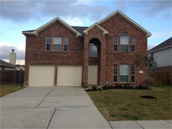 $2,400 | 3203 Quail Run Drive, Humble, TX 77396